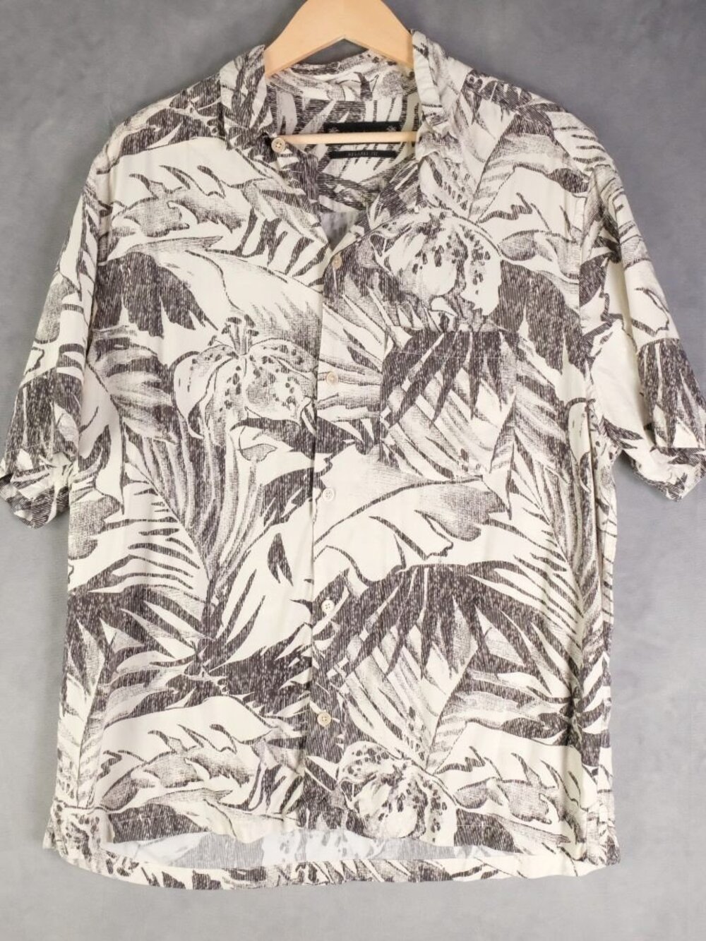 AllSaints Top Womens XL Cream Black Botanical Print Relaxed Viscose Camp